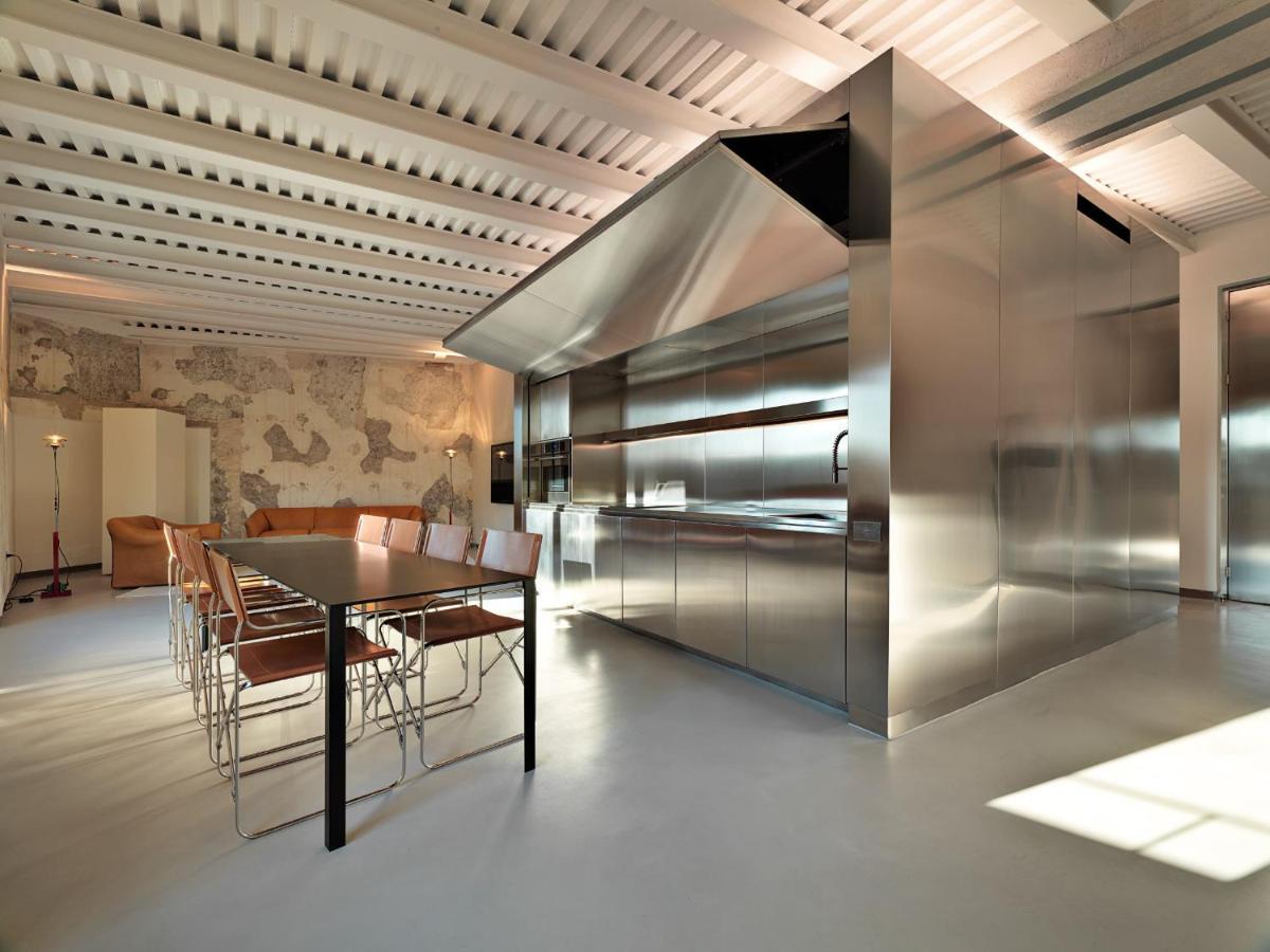 Rhinoceros Aparthotel โรม ภายนอก รูปภาพ