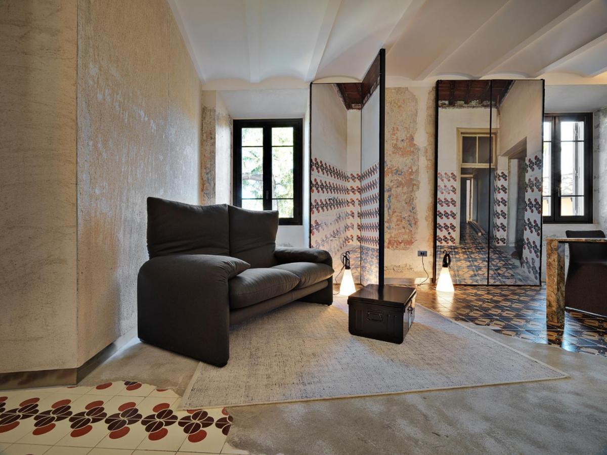 Rhinoceros Aparthotel โรม ภายนอก รูปภาพ