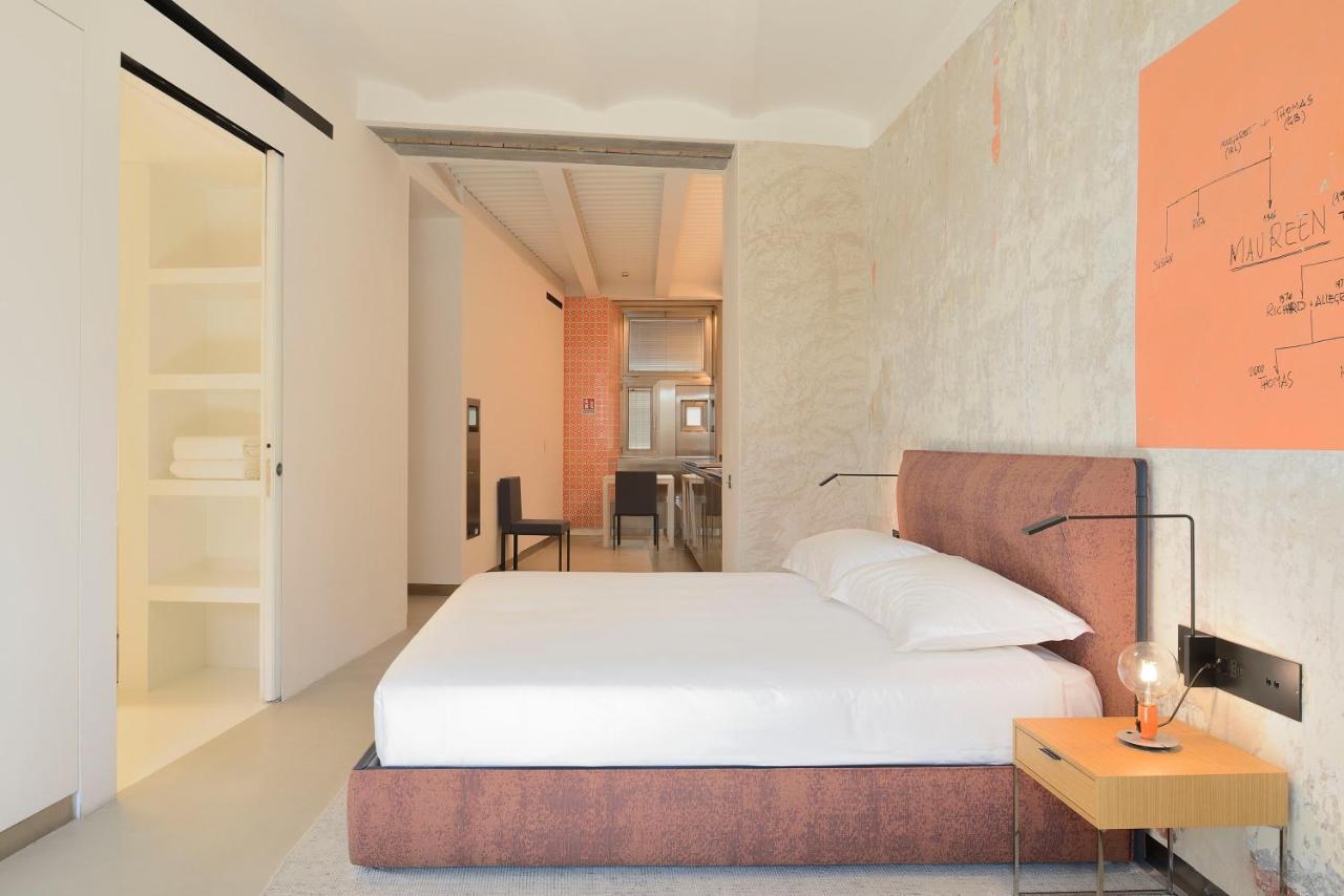 Rhinoceros Aparthotel โรม ภายนอก รูปภาพ